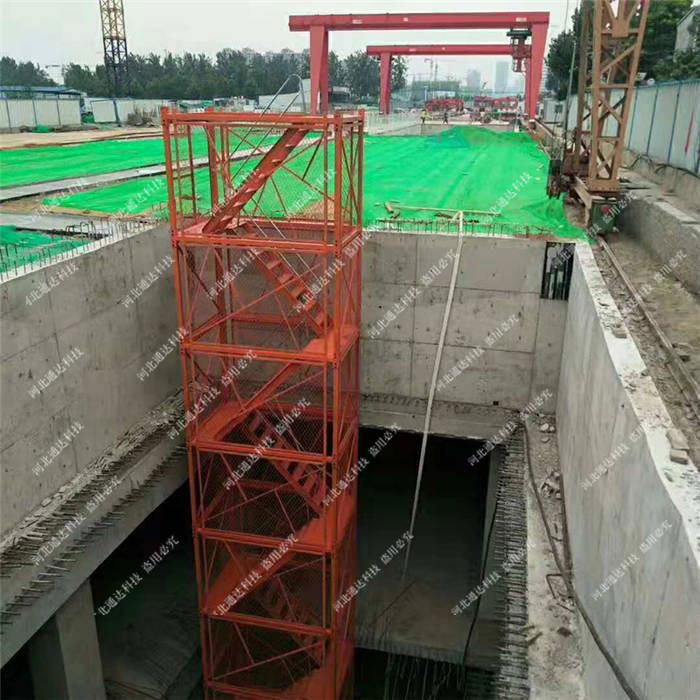 通达厂家生产供应桥梁安全爬梯 2