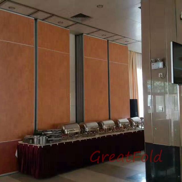 宴会厅免漆板可360度旋转活动隔断效果图 4