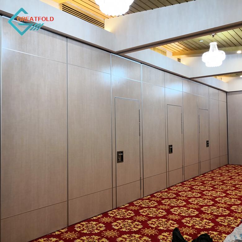 宴會廳免漆板可360度旋轉活動隔斷效果圖 3