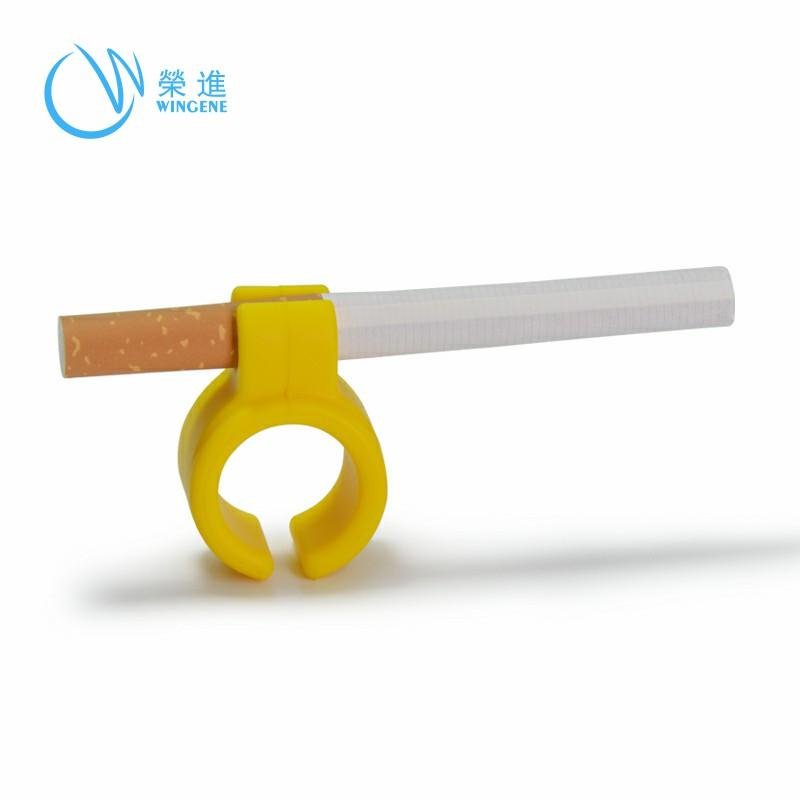 2019 Wholesale Factory Custom Novel Design Silicone Cigarette Finger Ring Holder 4