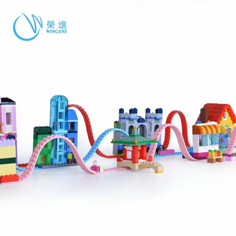 2019 Reusable Adhesive Silicone Building Brick Base Tape Toys metal toy 2