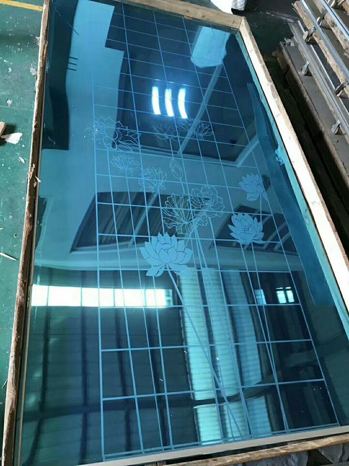 不锈钢宝石蓝电梯板 2