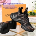 rchlight sneaker wave-shaped outsole