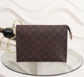              clutches     allet     lutches     ags     andbags     urse     al 2