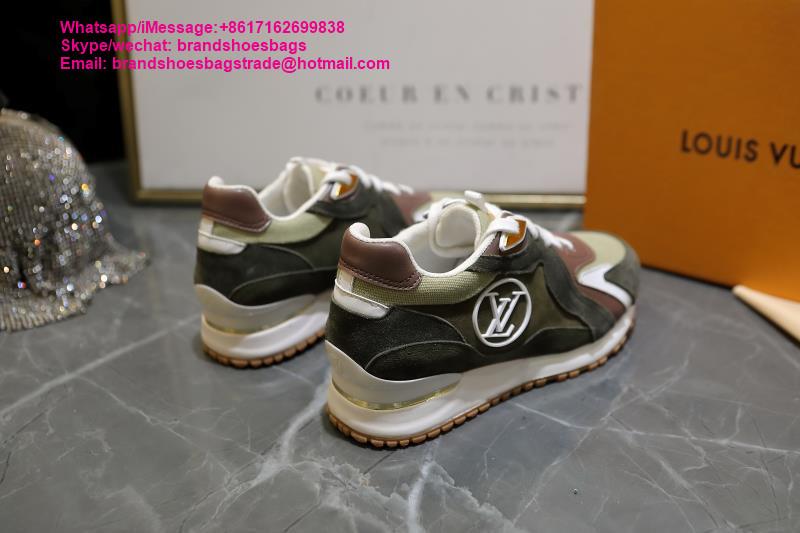     UNNER SNEAKER     UN AWAY SNEAKER               shoes     en shoes     raine 11