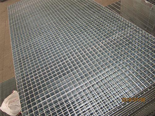 Hot-dip galvanized steel grating 4