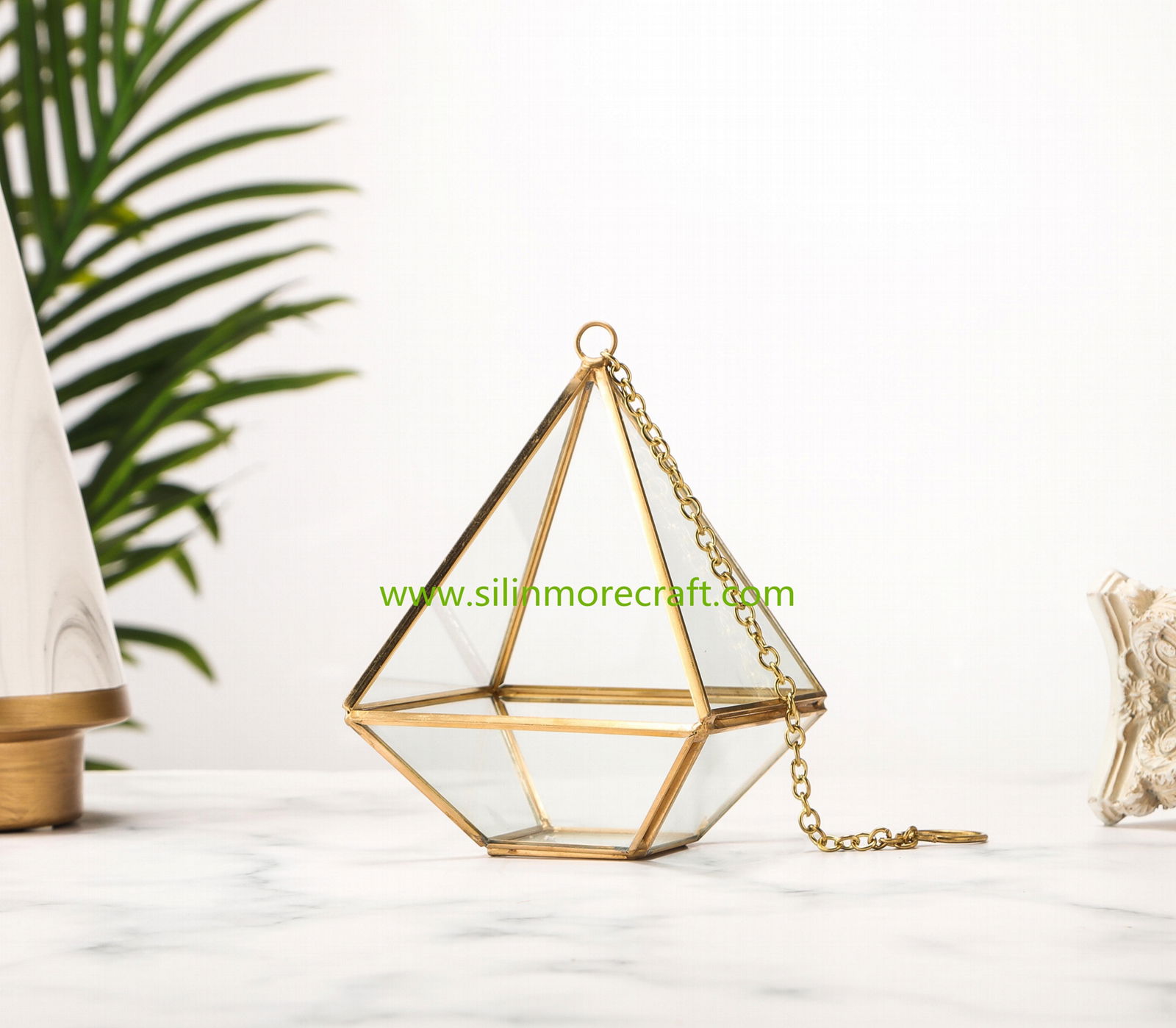 Triangular plant terrarium glass gifts crafts 2