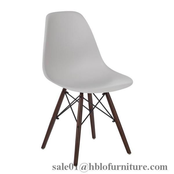 modern design plastic chair,wood legs,dining chair