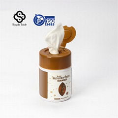 cleans & protects leather cleaning wet wipes