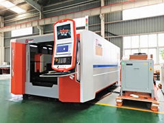 Full closed fiber laser metal sheet cutting machine with exchange table