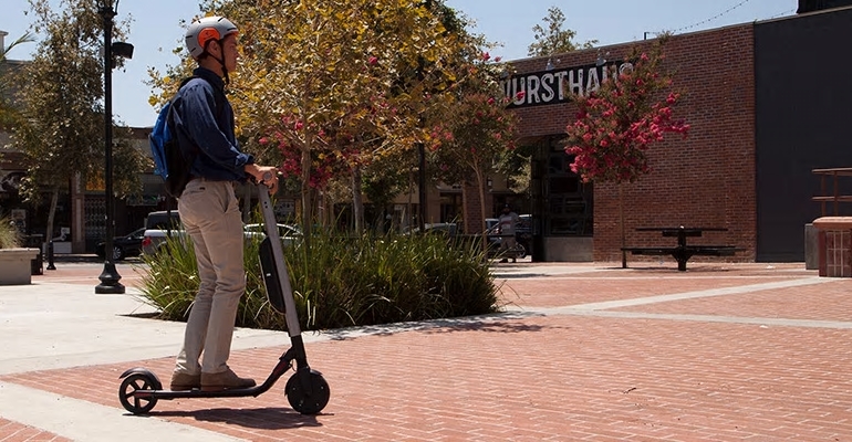 NInebot kickscooter ES2 2