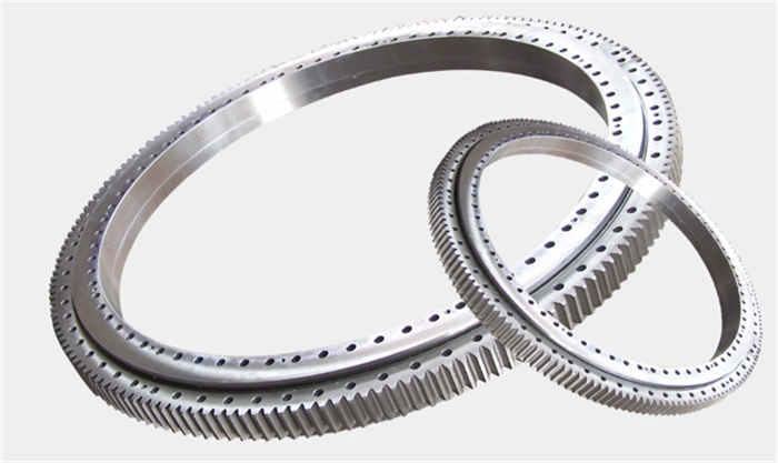 External gear Three Row Roller Slewing Bearing for Mobile Harbour cranes 4