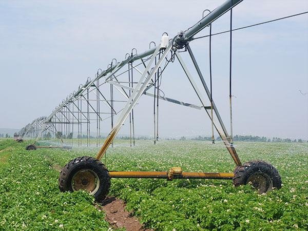 Center- Pivot Irrigation Machines 3