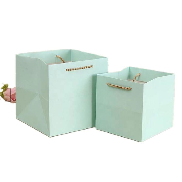 Custom luxury plastic cake box transparent 4