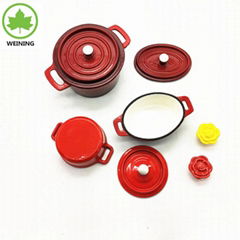 Red Enamel Round Cast Iron Dutch Oven