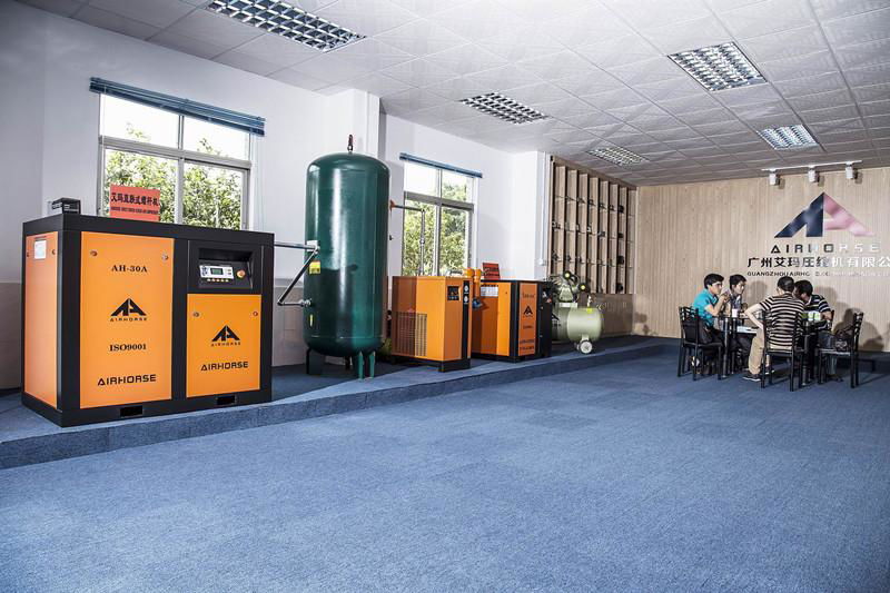 Industrial machinery rotary screw air compressor with air tank 5