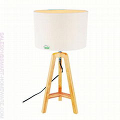 WOODEN TABLE LAMP