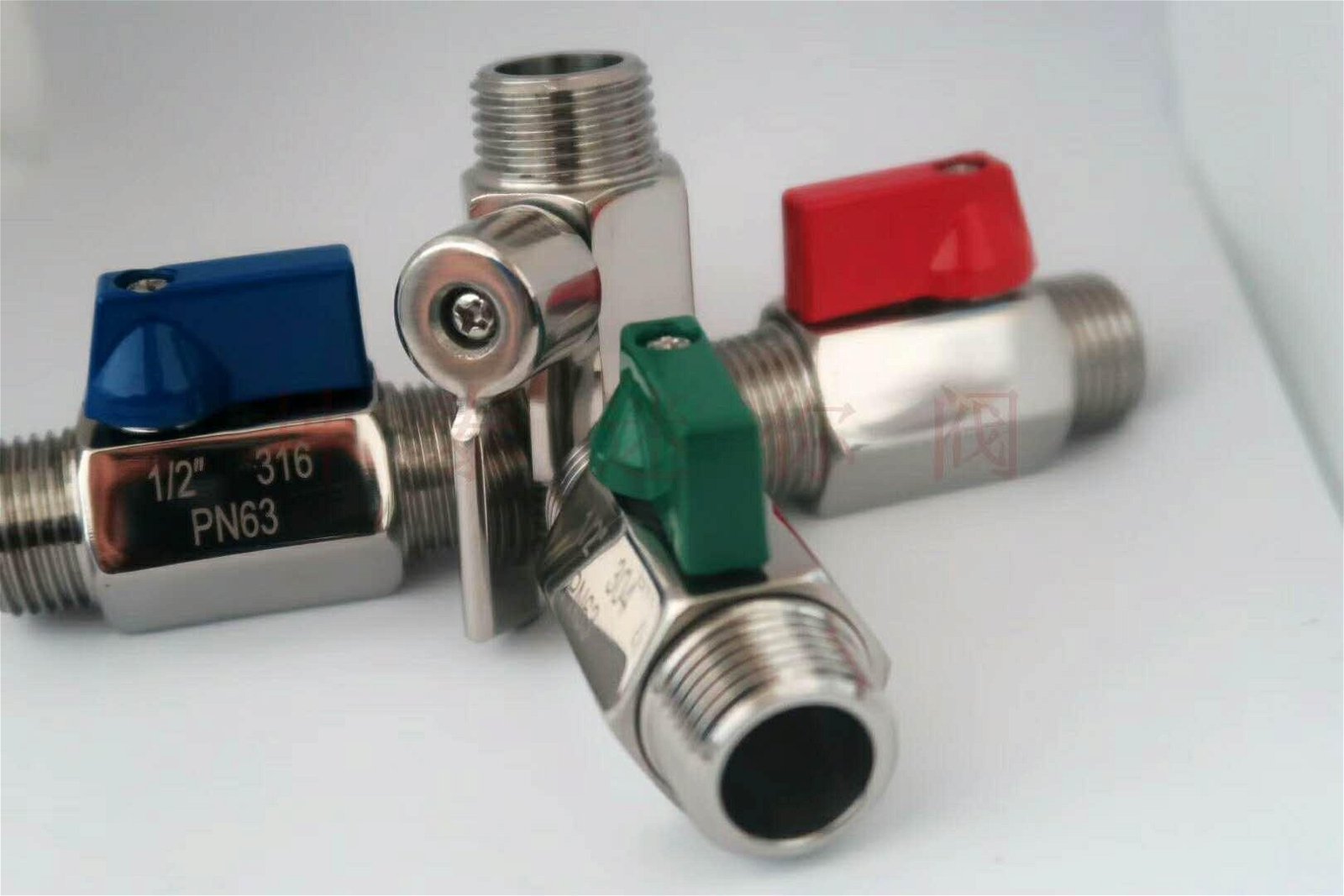 Stainless steel double outer wire mini ball valve 2