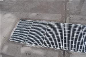 driveway and garage floor drain galvanized steel gully cover 1