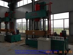 Four column hydraulic press