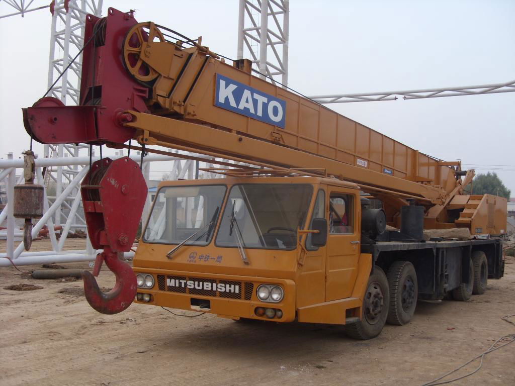 kenya used tadano crane 50t 25t 80t 70t 75t 65t 60t mobile crane kato buy sell 2