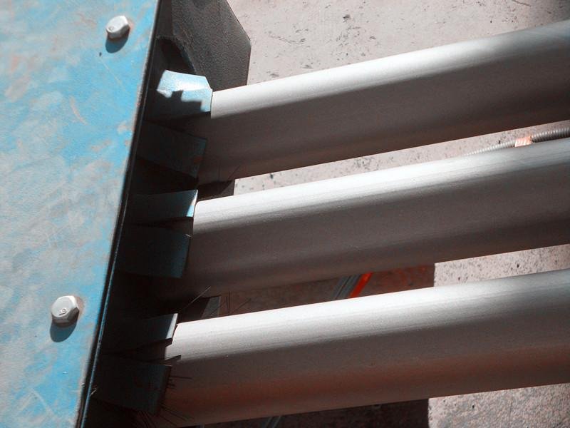 Steel pipe shotblasting machine for  anti-corrosion of metal 5