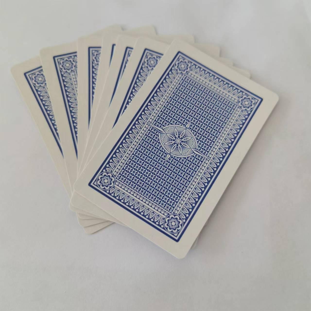 737 tui huang playing cards 4