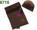 LV scarf man wool hat warm Knitted neckerchief LV muffler cap set