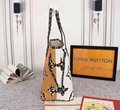 LV bag neverfull nw tote limited jungle monogram lv Cluny MM top handles
