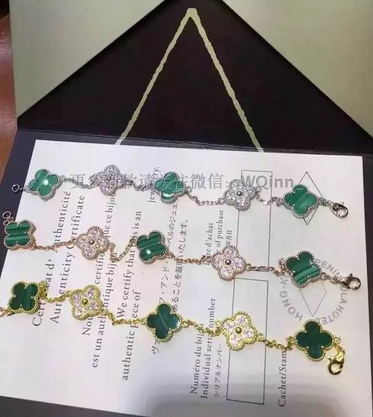 Van cleef & arpels necklaces and pendants van bracelets ring earring  10
