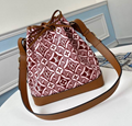     otes Crafty OnTheGo GM     ag SINCE 1854 ONTHEGO GM     ANDBAG 18
