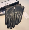 wholesale Gucci golves real leather fashion furry fingered gloves mittens mitts