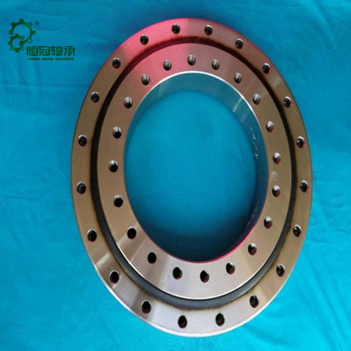 Spare Parts of KOMATSU Excavator Slewing Bearing 2