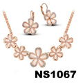 fashion women girls crystal gold plated enamel flower metal necklace set