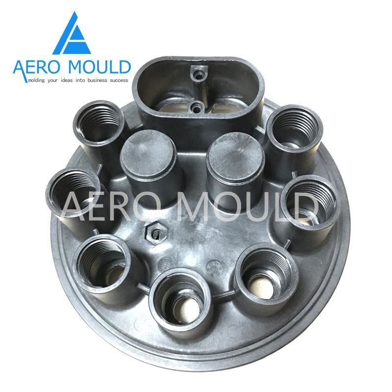  Engineering Plastic Injection Mold Manufacturer 2