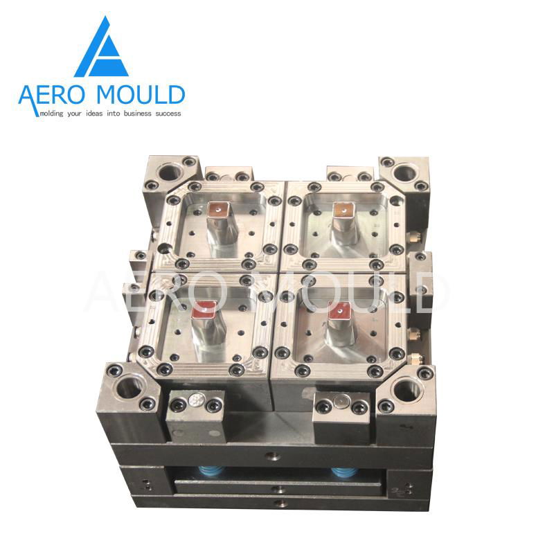 Disposable plastic aviation cup crate mould