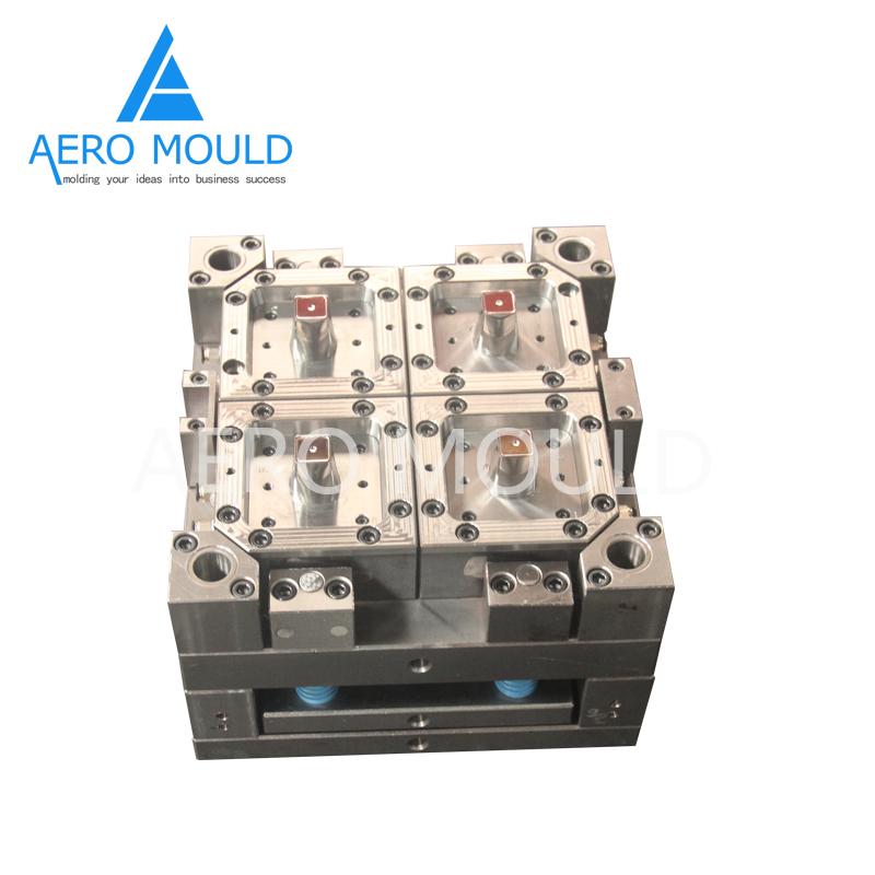 Disposable plastic aviation cup crate mould 5