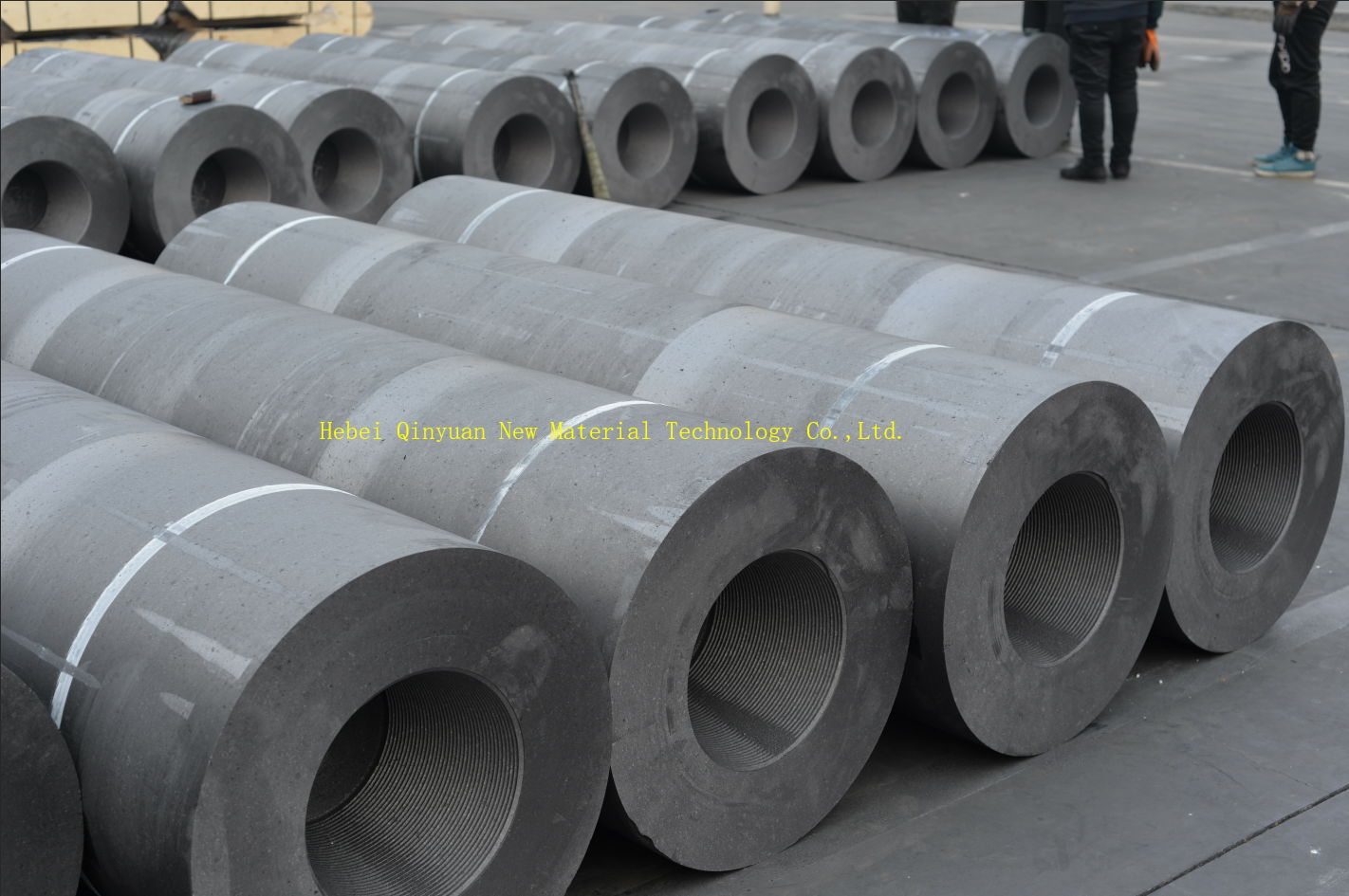 China producer HP graphite electrode made of needle coke 2