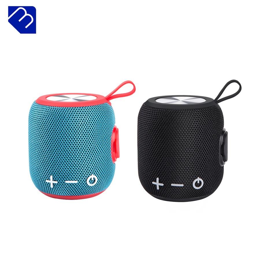 2019 portable waterproof shower bluetooth speaker 4