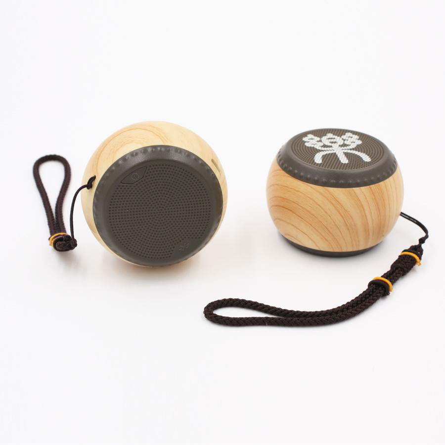 Mini Factory Price Outdoor Cheap Wooden Speaker 2