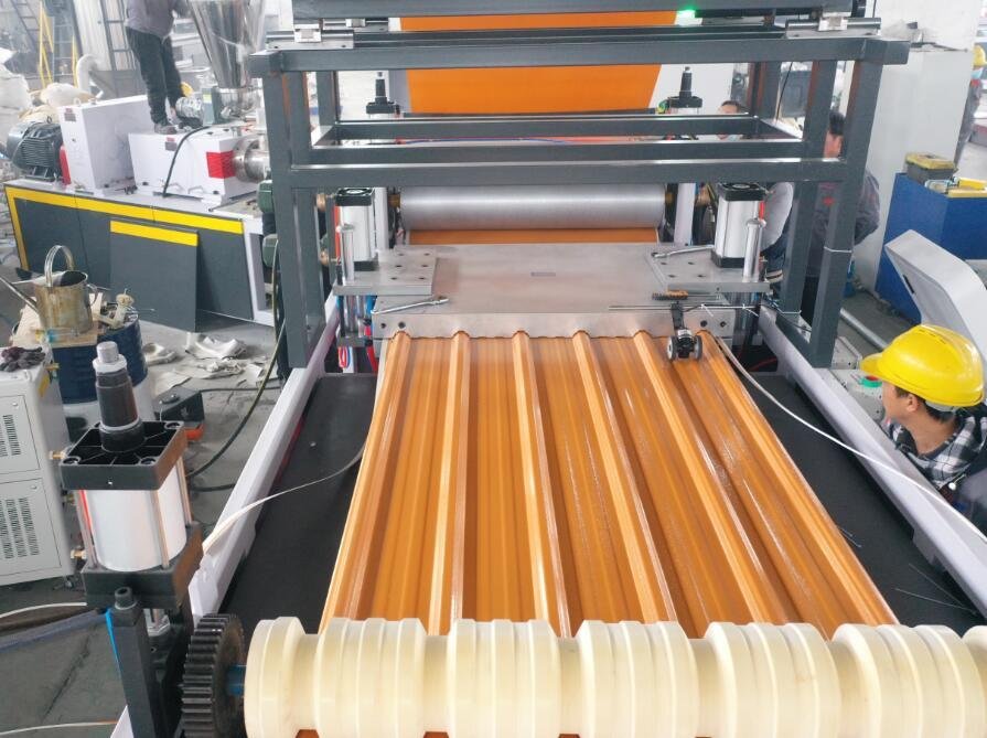 PVC波浪瓦机组PVC透明波浪板生产线塑料波浪瓦机械厂家直供 3