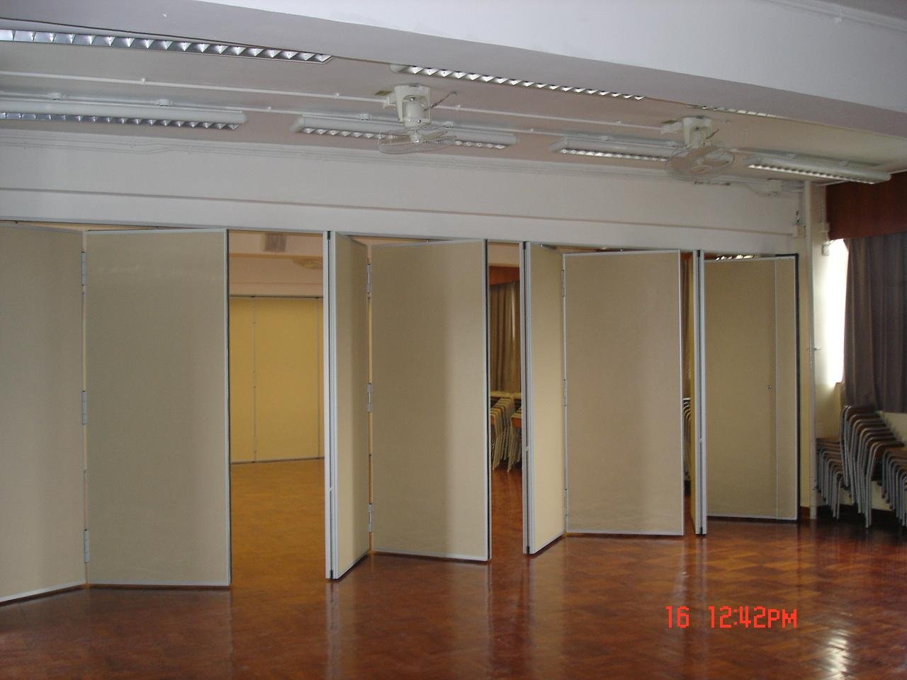  Aluminum Frame Temporary Partition Wall Folding Panel Doors for Hotel  2