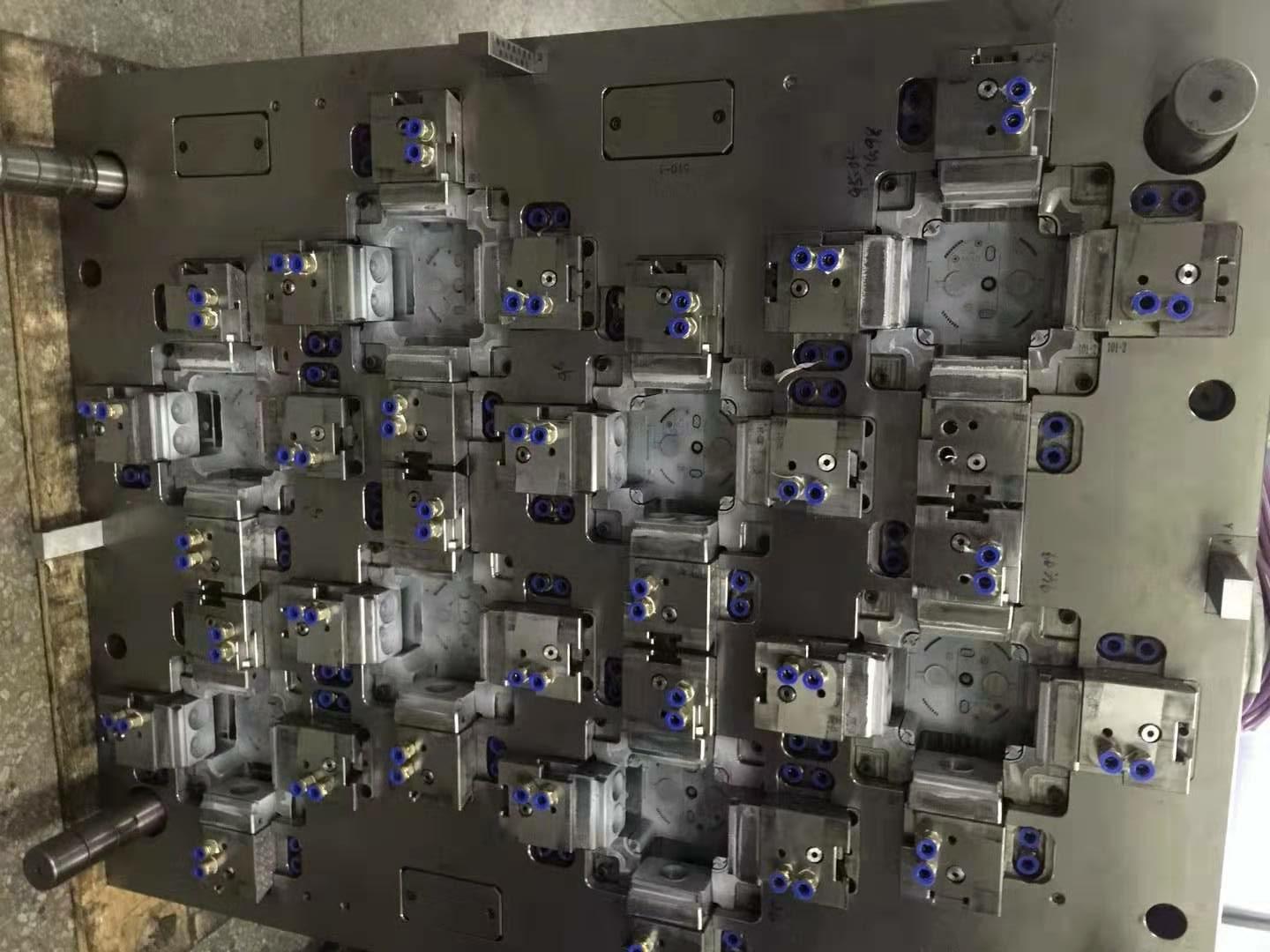 Automotive Molding 001 Gud Mould (China Manufacturer) Other Tools