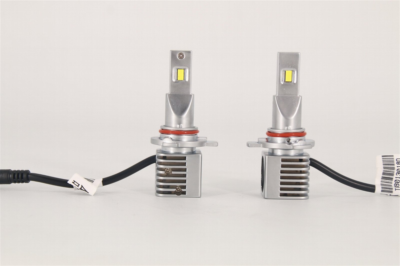 Taida Auto Car LED Headlight 6000K Light Bulbs T9S LED