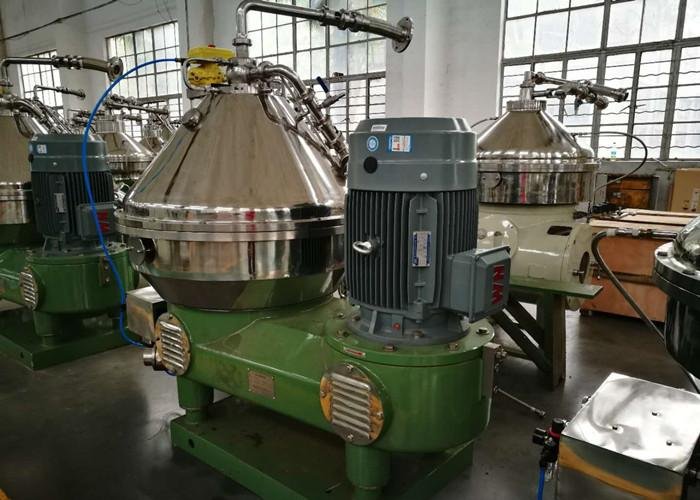 Green Disc Oil Separator Fine Separating Affection 5000-15000 L/H Capacity 5