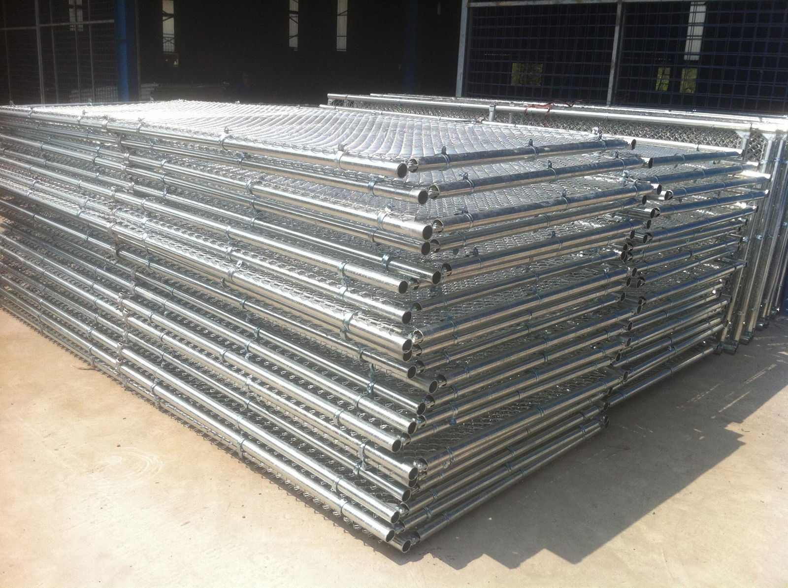 Weld fences