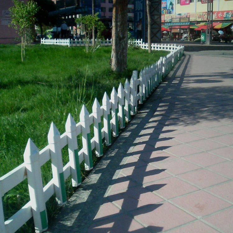 湖北厂家批发草坪护栏 花坛绿化带PVC栅栏 3