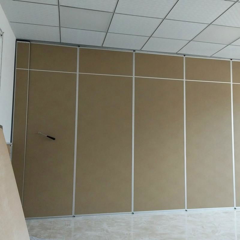 Customized Soundproof Folding Room Divider Door 85 mm Partition Walls For Hotel  3