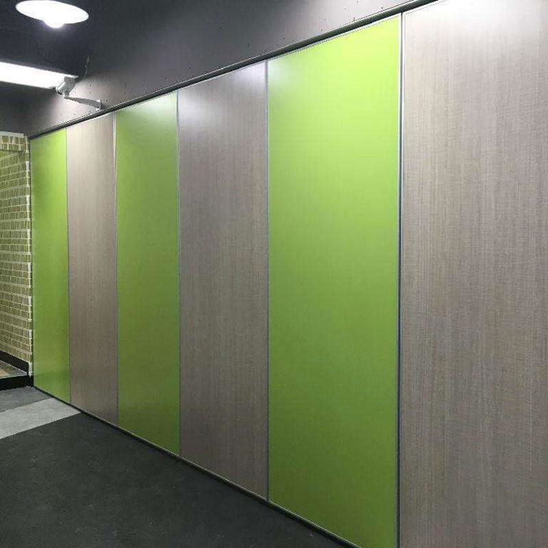 Customized Soundproof Folding Room Divider Door 85 mm Partition Walls For Hotel  4