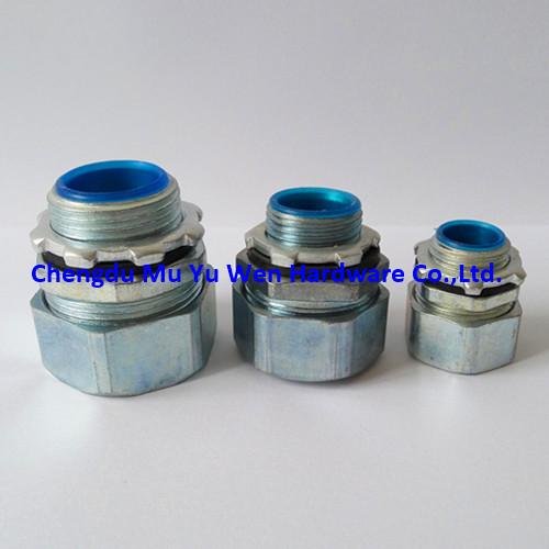 Liquid tight zinc alloy straight fittings with sealing washers and lock nuts